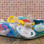 pacifier-5148444_1280